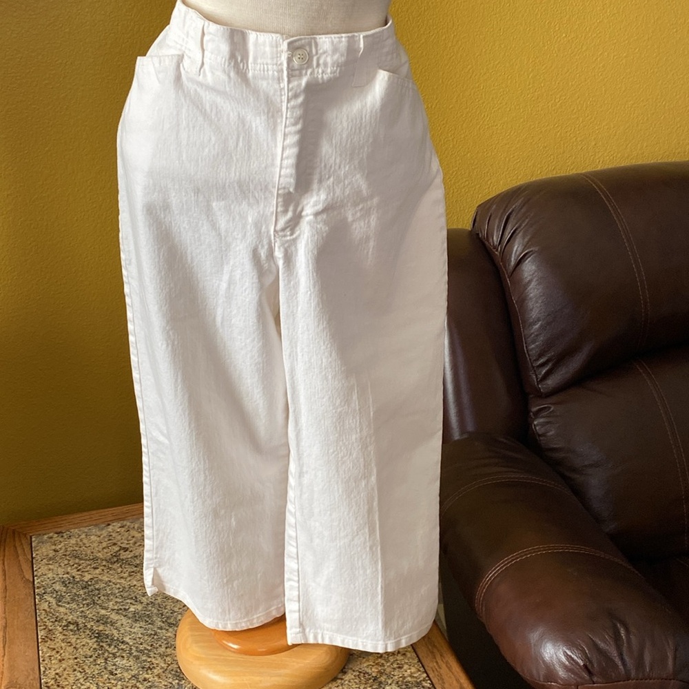 Gloria Vanderbilt jeans